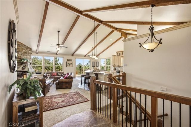 27920 Matterhorn, Lake Arrowhead, CA 92352