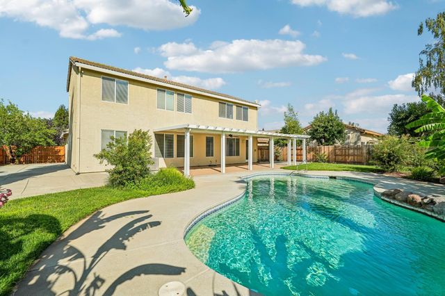 9604 Mainline Dr, Elk Grove, CA 95624