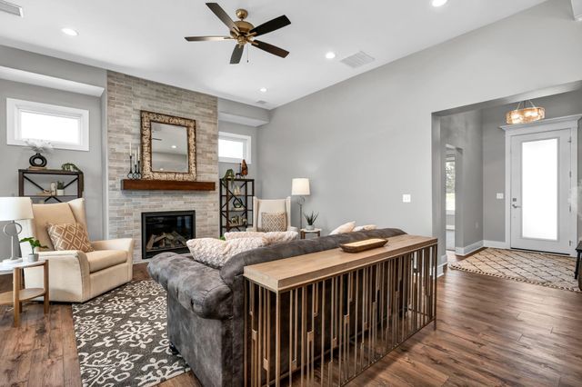 8357 W Waterway Ct, Maize, KS 67101