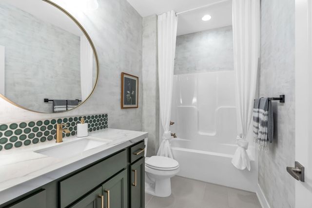 8357 W Waterway Ct, Maize, KS 67101