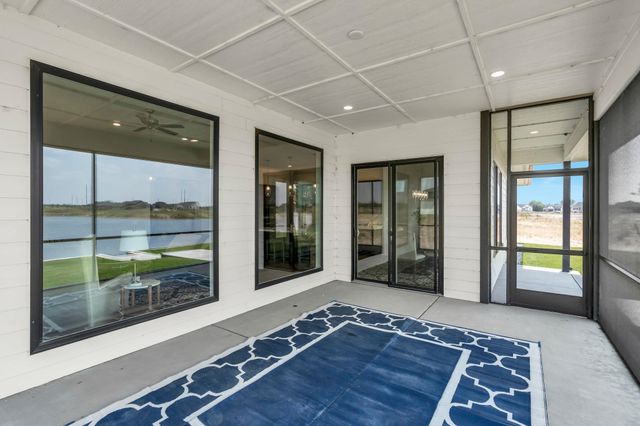 8357 W Waterway Ct, Maize, KS 67101