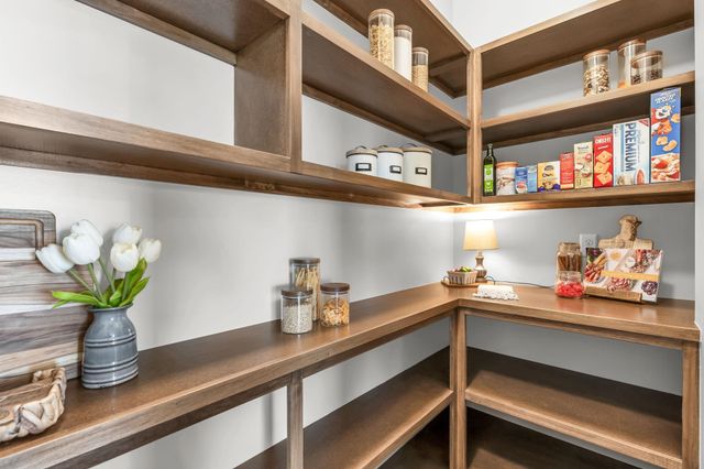 8357 W Waterway Ct, Maize, KS 67101