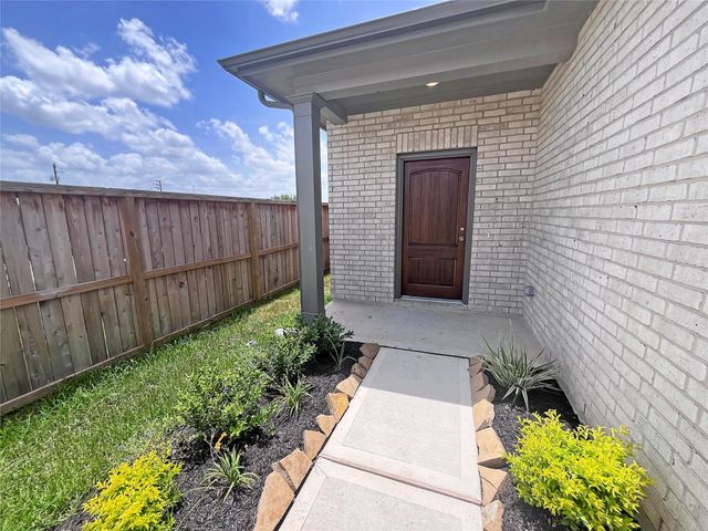 4215 Wind Swell Lane, South Houston, TX 77053