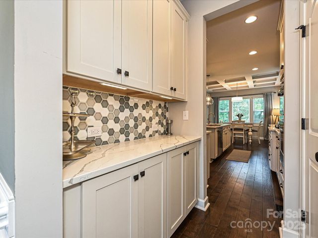 8819 Raven Top Drive, Mint Hill, NC 28227