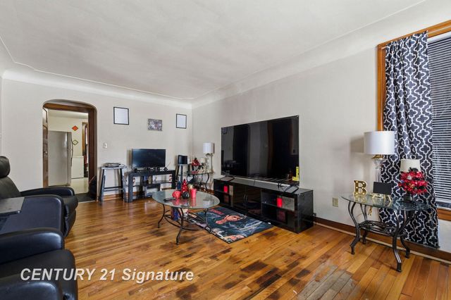 216 N Grant Street, Bay City, MI 48708