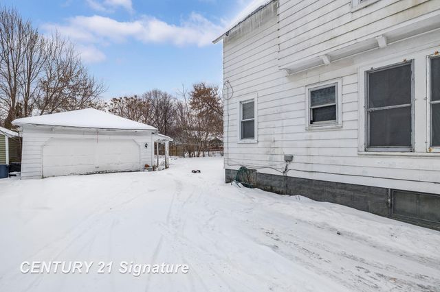 216 N Grant Street, Bay City, MI 48708