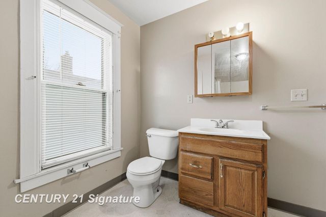 216 N Grant Street, Bay City, MI 48708