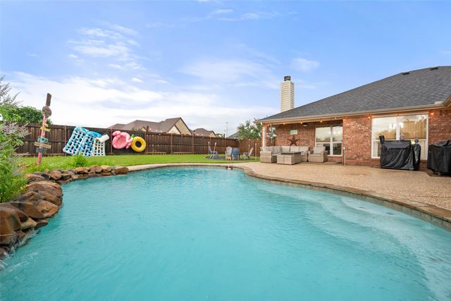 1711 Sage Drive, Midlothian, TX 76065