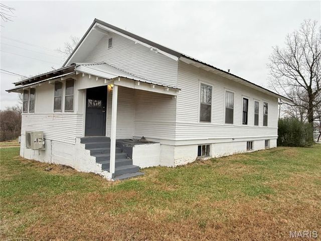 000 HWY H&T, Stoutland, MO 65567