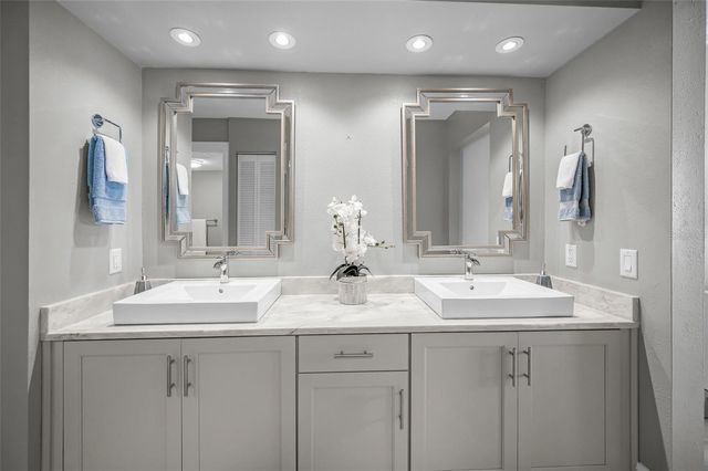 1600 GULF BOULEVARD 814, Clearwater Beach, FL 33767