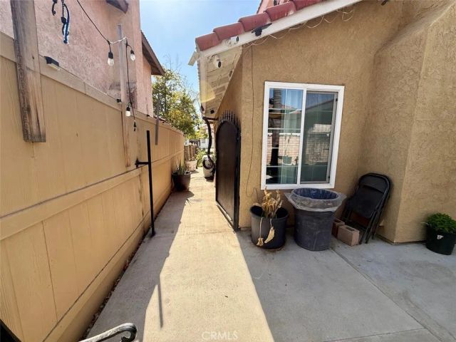 1705 Edgefield, Perris, CA 92571