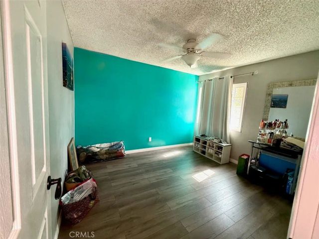 1705 Edgefield, Perris, CA 92571