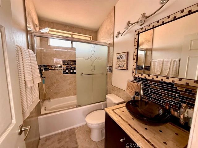 1705 Edgefield, Perris, CA 92571