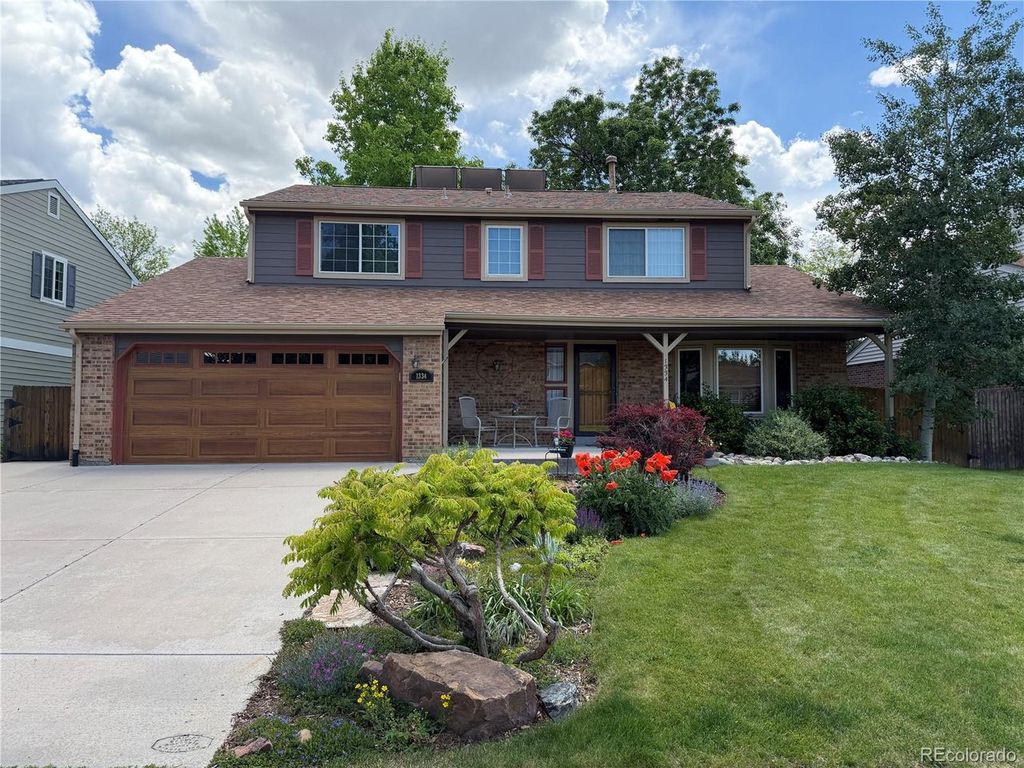1334 E Irish Pl, Centennial, CO 80122