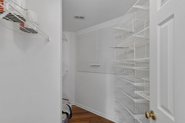 2025 Woodmont Blvd Apt 101, Nashville, TN 37215
