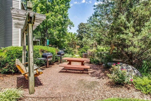 2025 Woodmont Blvd Apt 101, Nashville, TN 37215