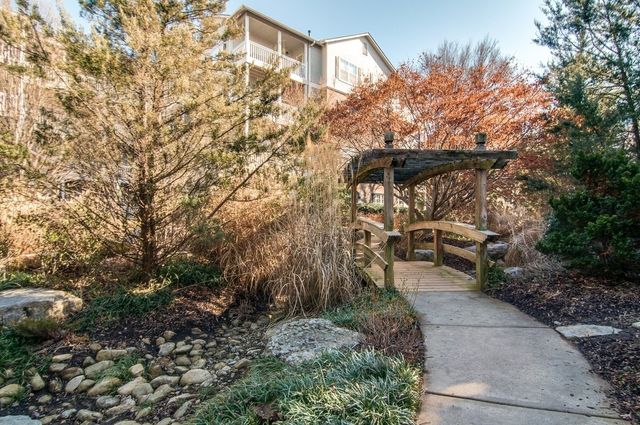 2025 Woodmont Blvd Apt 101, Nashville, TN 37215