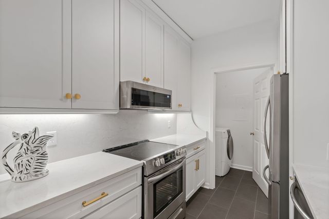 2025 Woodmont Blvd Apt 101, Nashville, TN 37215