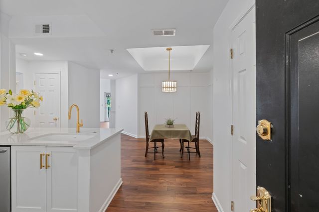 2025 Woodmont Blvd Apt 101, Nashville, TN 37215