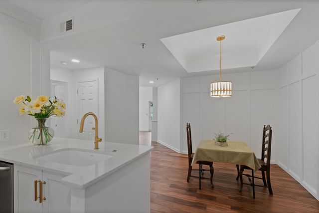 2025 Woodmont Blvd Apt 101, Nashville, TN 37215