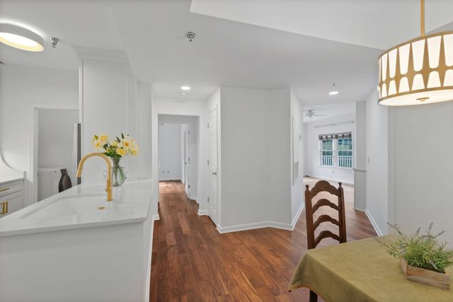 2025 Woodmont Blvd Apt 101, Nashville, TN 37215