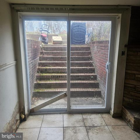 6418 ELLIOTT PL, Hyattsville, MD 20783