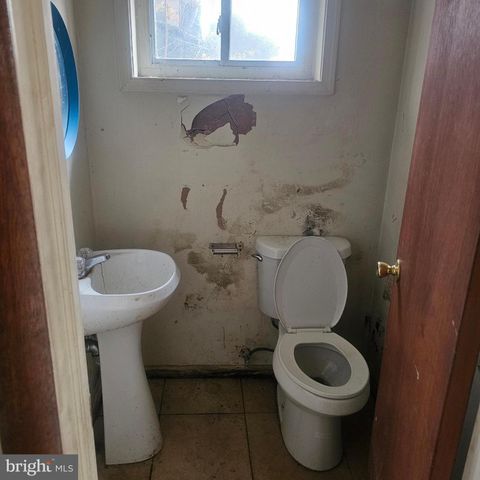 6418 ELLIOTT PL, Hyattsville, MD 20783