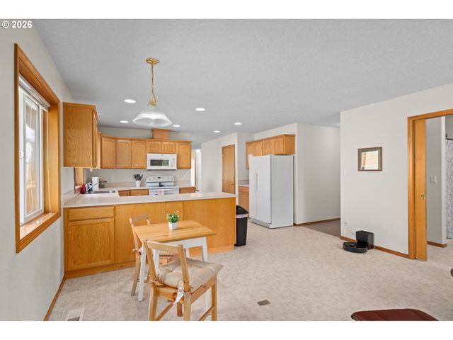 5087 Se 16TH Dr, Gresham, OR 97080