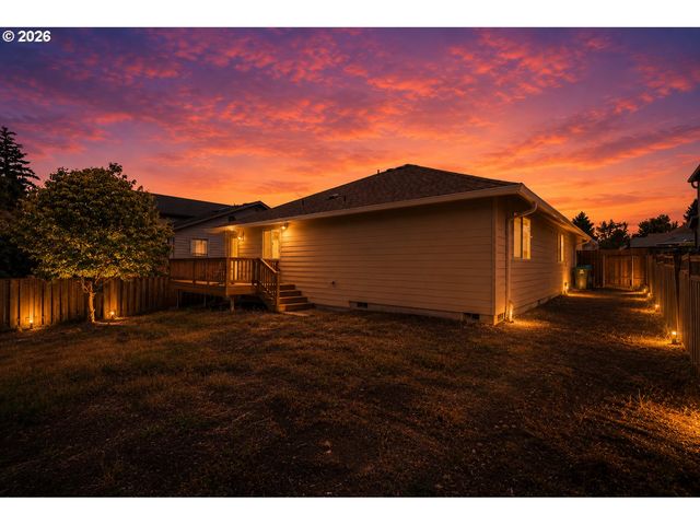 5087 Se 16TH Dr, Gresham, OR 97080