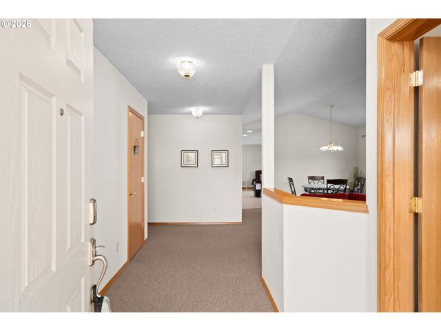 5087 Se 16TH Dr, Gresham, OR 97080