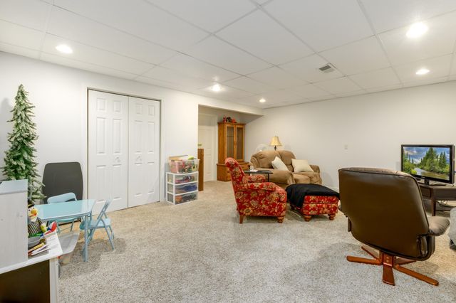 13109 Kingwood Drive, Baxter, MN 56425
