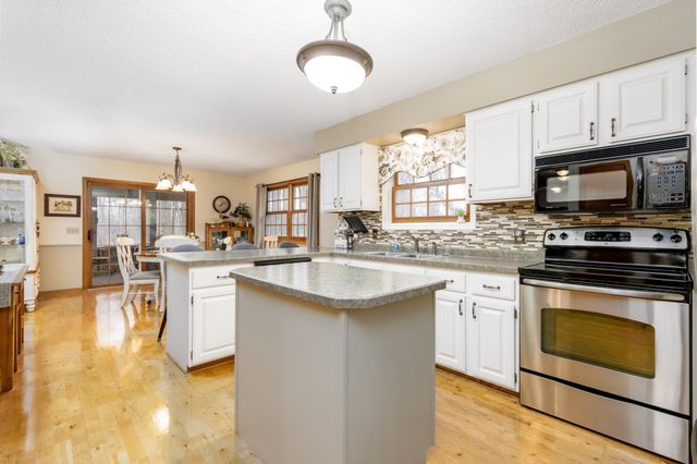 13109 Kingwood Drive, Baxter, MN 56425