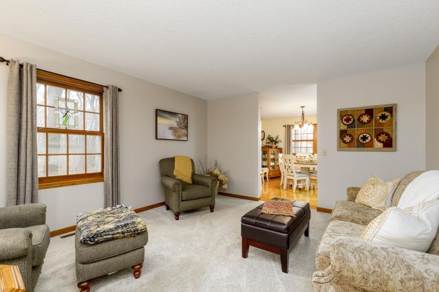 13109 Kingwood Drive, Baxter, MN 56425