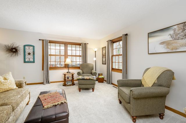 13109 Kingwood Drive, Baxter, MN 56425
