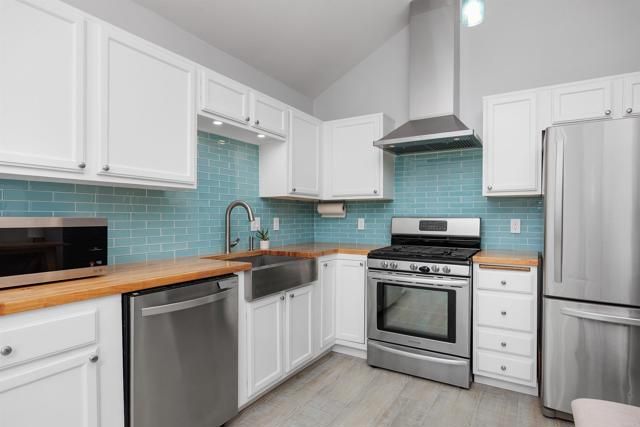 880 Home Avenue G, Carlsbad, CA 92008