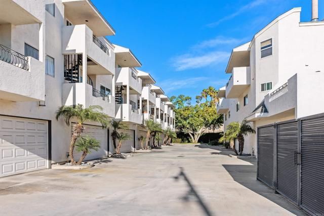 880 Home Avenue G, Carlsbad, CA 92008