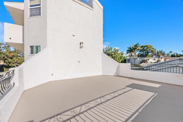 880 Home Avenue G, Carlsbad, CA 92008