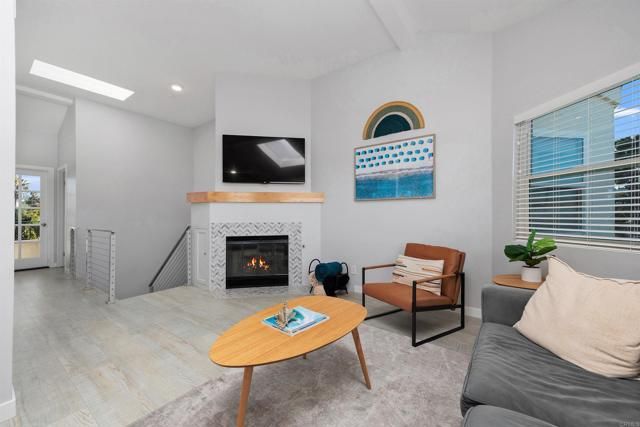 880 Home Avenue G, Carlsbad, CA 92008