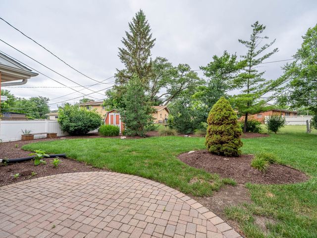 454 E Park Avenue, Elmhurst, IL 60126