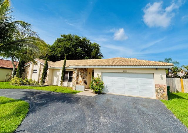 6421 CROSSBOW Court, Davie, FL 33331