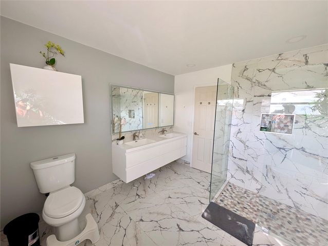 6421 CROSSBOW Court, Davie, FL 33331