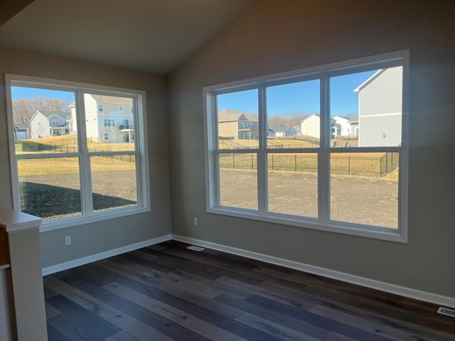 986 Big Woods Drive, Delano, MN 55328