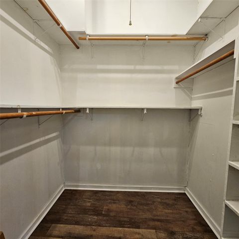 401 Shaw ST, Taylor, TX 76574