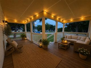 401 Shaw ST, Taylor, TX 76574