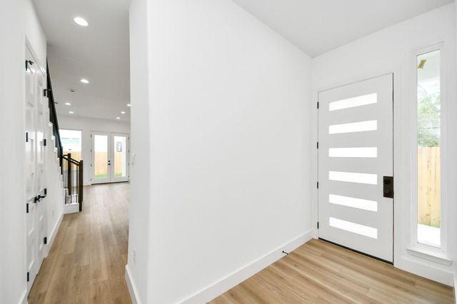 1917 West Street, Houston, TX 77026