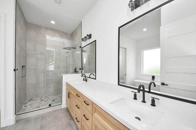 1917 West Street, Houston, TX 77026