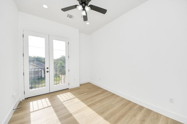 1917 West Street, Houston, TX 77026