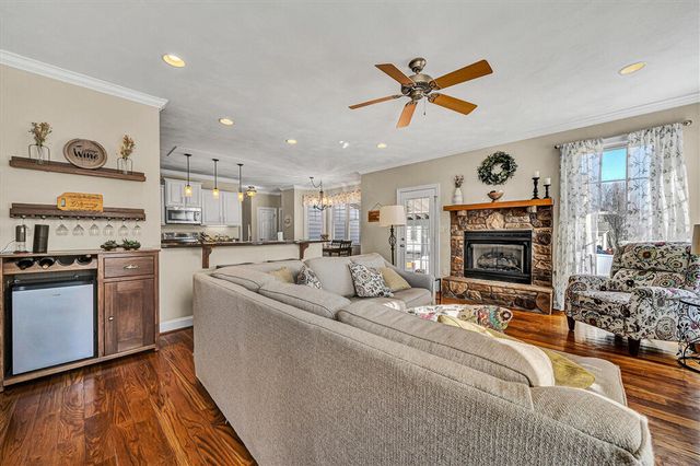 5244 Sundance RD, Salem, VA 24153