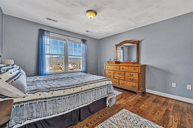 5244 Sundance RD, Salem, VA 24153