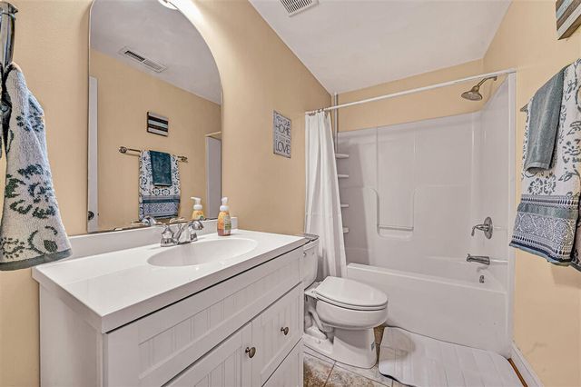 5244 Sundance RD, Salem, VA 24153